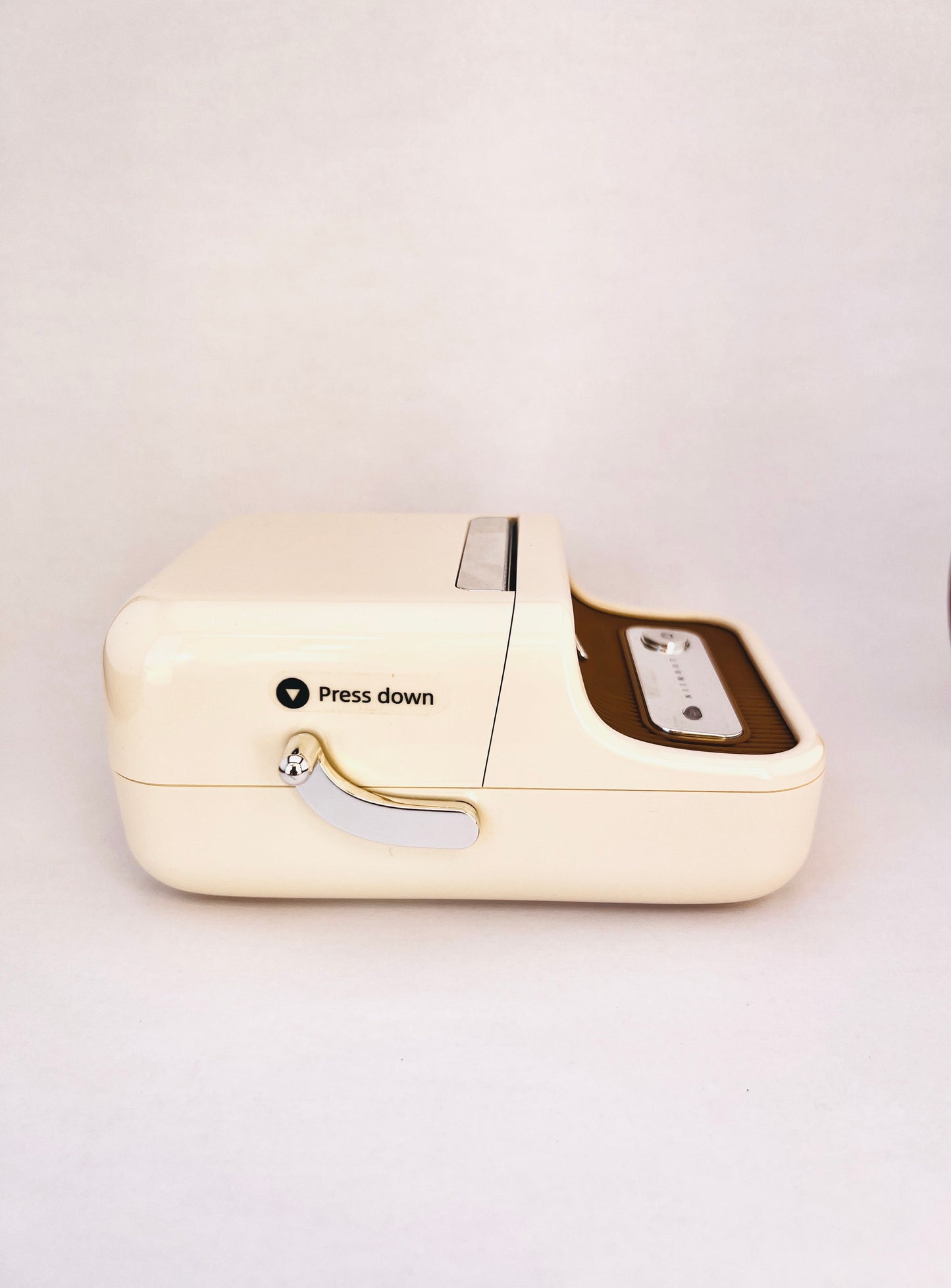 The Cream Business Label Printer + Free Roll of 230 Labels